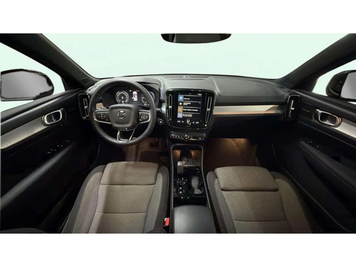 VolvoXC40 T4 PHEV Recharge Plus Bright Auto 155 kW (211 CV) Vehículo usado en Barcelona - 9 VolvoXC40 T4 PHEV Recharge Plus Bright Auto 155 kW (211 CV) Vehículo usado en Barcelona - 9