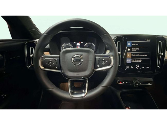 VolvoXC40 T4 PHEV Recharge Plus Bright Auto 155 kW (211 CV) Vehículo usado en Barcelona - 14 VolvoXC40 T4 PHEV Recharge Plus Bright Auto 155 kW (211 CV) Vehículo usado en Barcelona - 14