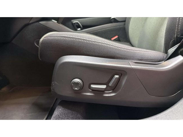 VolvoXC40 T4 PHEV Recharge Plus Bright Auto 155 kW (211 CV) Vehículo usado en Barcelona - 15