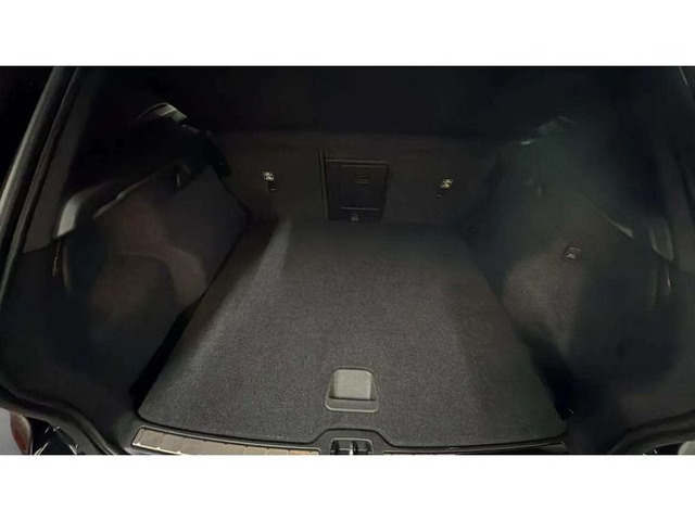 VolvoXC40 T4 PHEV Recharge Plus Bright Auto 155 kW (211 CV) Vehículo usado en Barcelona - 22