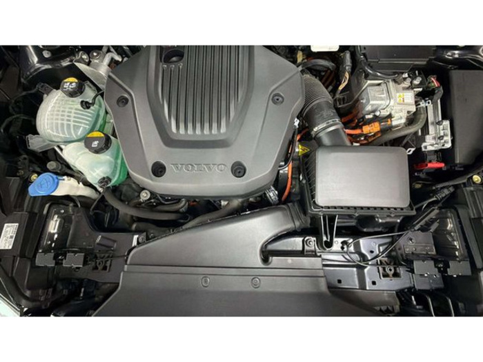 VolvoXC40 T4 PHEV Recharge Plus Bright Auto 155 kW (211 CV) Vehículo usado en Barcelona - 24 VolvoXC40 T4 PHEV Recharge Plus Bright Auto 155 kW (211 CV) Vehículo usado en Barcelona - 24