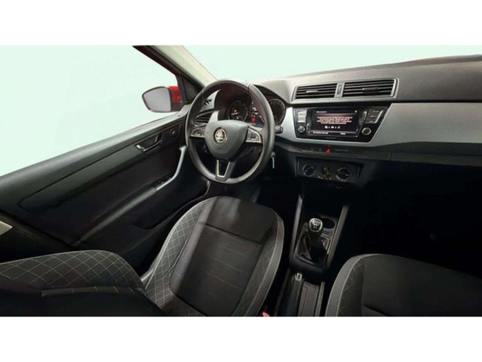 SkodaFabia 1.0 TSI Ambition 70 kW (95 CV) Vehículo usado en Barcelona - 9 SkodaFabia 1.0 TSI Ambition 70 kW (95 CV) Vehículo usado en Barcelona - 9