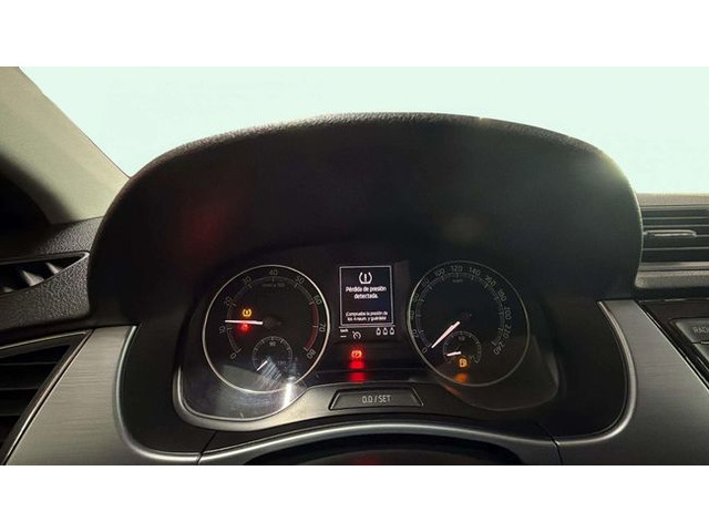 SkodaFabia 1.0 TSI Ambition 70 kW (95 CV) Vehículo usado en Barcelona - 12