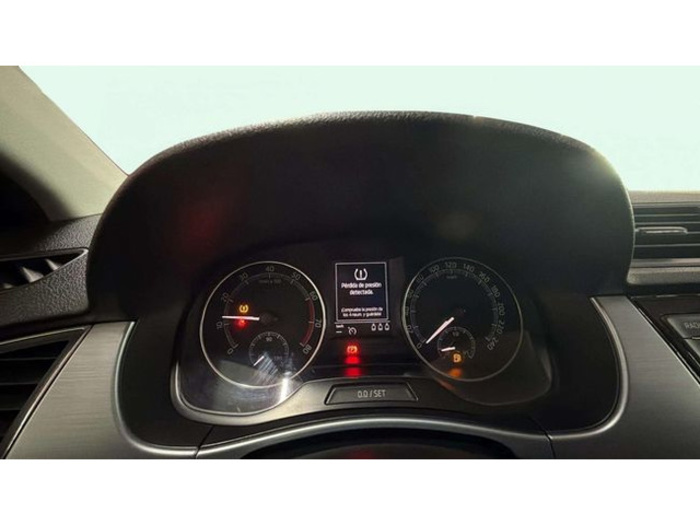SkodaFabia 1.0 TSI Ambition 70 kW (95 CV) Vehículo usado en Barcelona - 12 SkodaFabia 1.0 TSI Ambition 70 kW (95 CV) Vehículo usado en Barcelona - 12