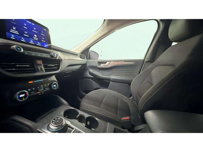 FordKuga 2.5 Duratec FHEV Titanium Auto 140 kW (190 CV) Vehículo usado en Barcelona - 11 FordKuga 2.5 Duratec FHEV Titanium Auto 140 kW (190 CV) Vehículo usado en Barcelona - 11