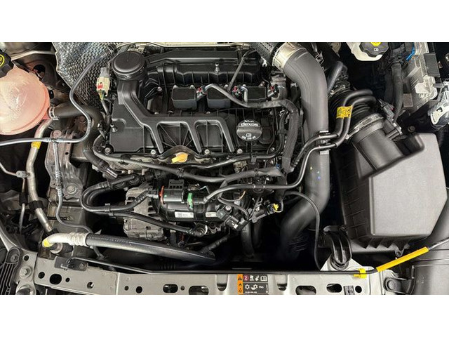 OpelAstra 1.2 Turbo XHT Elegance 96 kW (130 CV) Vehículo usado en Barcelona - 19