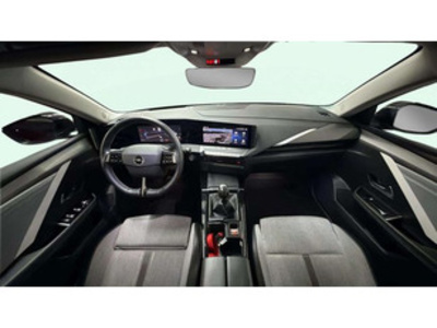 Opel Astra 1.2 Turbo XHT Elegance 96 kW (130 CV) Opel Astra 1.2 Turbo XHT Elegance 96 kW (130 CV)