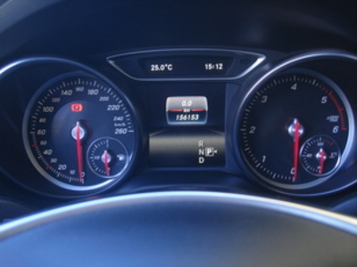 Mercedes-Benz GLA 200 d 100 kW (136 CV) Mercedes-Benz GLA 200 d 100 kW (136 CV)