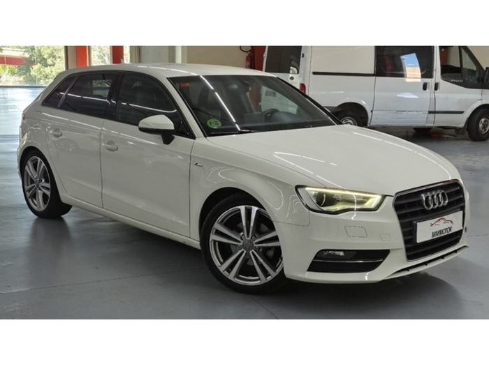AudiA3 Sportback S line edition 1.4 TFSI 92 kW 90 kW (122 CV) Vehículo usado en Barcelona - 3 AudiA3 Sportback S line edition 1.4 TFSI 92 kW 90 kW (122 CV) Vehículo usado en Barcelona - 3