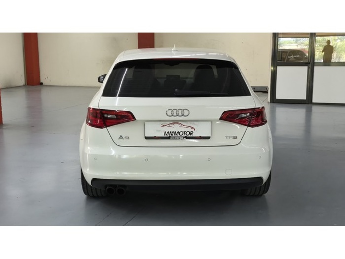 AudiA3 Sportback S line edition 1.4 TFSI 92 kW 90 kW (122 CV) Vehículo usado en Barcelona - 9 AudiA3 Sportback S line edition 1.4 TFSI 92 kW 90 kW (122 CV) Vehículo usado en Barcelona - 9