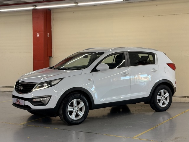 KiaSportage 1.6 GDI Drive 4x2 99 kW (135 CV) Vehículo usado en Barcelona - 2