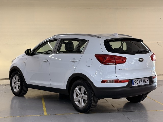 KiaSportage 1.6 GDI Drive 4x2 99 kW (135 CV) Vehículo usado en Barcelona - 3
