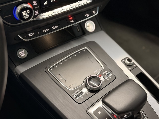 AudiQ5 S Line 2.0 TFSI quattro S Tronic 185 kW (252 CV) Vehículo usado en Barcelona - 20