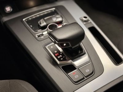 Audi Q5 S Line 2.0 TFSI quattro S Tronic 185 kW (252 CV) Audi Q5 S Line 2.0 TFSI quattro S Tronic 185 kW (252 CV)