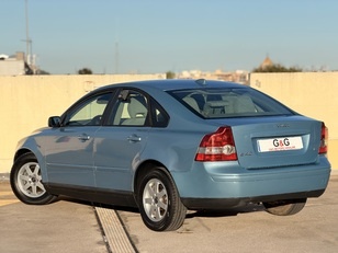Volvo S40 1.6 Momentum 74 kW (100 CV)