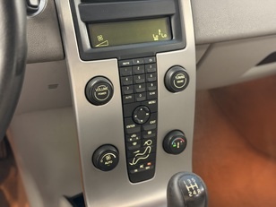 Volvo S40 1.6 Momentum 74 kW (100 CV)