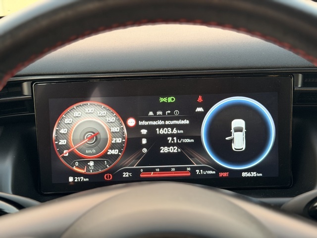 HyundaiTucson 1.6 TGDI N-Line 30 Aniversario 110 kW (150 CV) Vehículo usado en Barcelona - 17