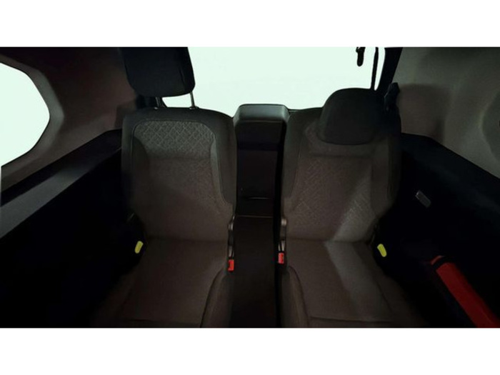 OpelCombo 1.5 Td S&S XL GS 96 kW (130 CV) Vehículo usado en Barcelona - 11 OpelCombo 1.5 Td S&S XL GS 96 kW (130 CV) Vehículo usado en Barcelona - 11