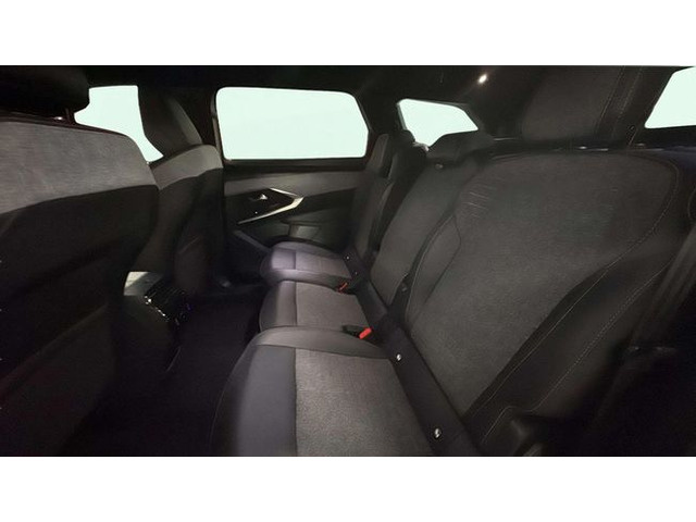 Peugeot5008 Hybrid 1.2 Allure eDCS6 107 kW (145 CV) Vehículo usado en Barcelona - 10
