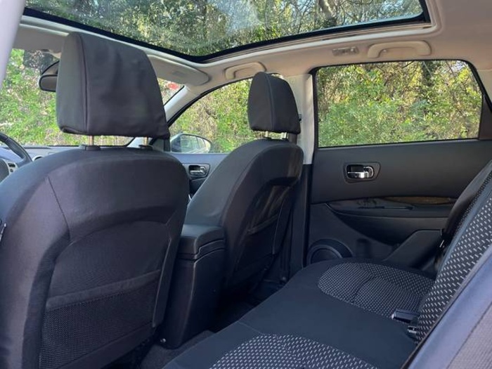 NissanQashqai 2.0 Tekna Sport 4x2 103 kW (140 CV) Vehículo usado en Barcelona - 11 NissanQashqai 2.0 Tekna Sport 4x2 103 kW (140 CV) Vehículo usado en Barcelona - 11