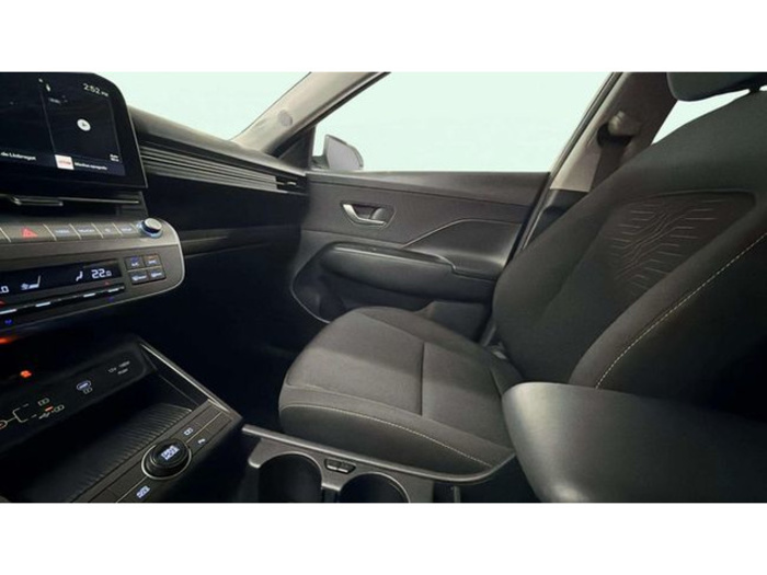 HyundaiKona 1.6 GDI HEV XLS DCT 101 kW (138 CV) Vehículo usado en Barcelona - 9 HyundaiKona 1.6 GDI HEV XLS DCT 101 kW (138 CV) Vehículo usado en Barcelona - 9