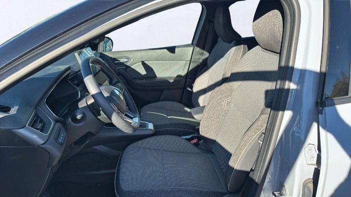 Renault Captur Techno E-Tech Híbrido 107 kW (145 CV) - foto 8 de Renault Captur Renault Captur Techno E-Tech Híbrido 107 kW (145 CV) - foto 8 de Renault Captur