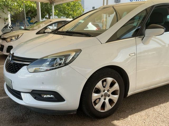 OpelZafira 1.4 Turbo S&S Selective 103 kW (140 CV) Vehículo usado en Barcelona - 3