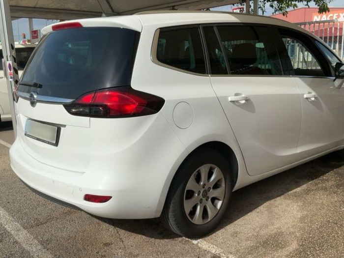 OpelZafira 1.4 Turbo S&S Selective 103 kW (140 CV) Vehículo usado en Barcelona - 6 OpelZafira 1.4 Turbo S&S Selective 103 kW (140 CV) Vehículo usado en Barcelona - 6