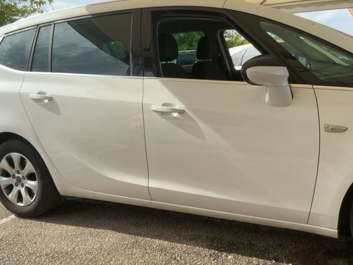 OpelZafira 1.4 Turbo S&S Selective 103 kW (140 CV) Vehículo usado en Barcelona - 7 OpelZafira 1.4 Turbo S&S Selective 103 kW (140 CV) Vehículo usado en Barcelona - 7