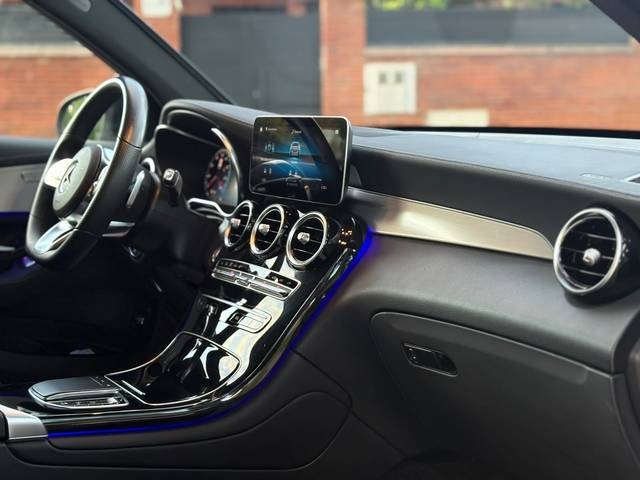 Mercedes-BenzGLC 220 d 4Matic 143 kW (194 CV) Vehículo usado en Barcelona - 28