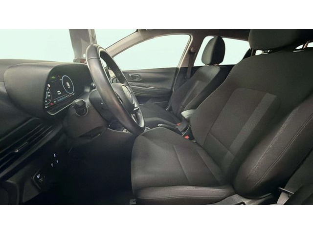 Hyundaii20 1.0 TGDI 48V Klass DCT 74 kW (100 CV) Vehículo usado en Barcelona - 11