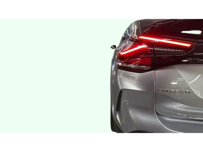 CitroenC4 PureTech 130 S&S 6v Feel Pack 96 kW (130 CV) Vehículo usado en Barcelona - 20 CitroenC4 PureTech 130 S&S 6v Feel Pack 96 kW (130 CV) Vehículo usado en Barcelona - 20