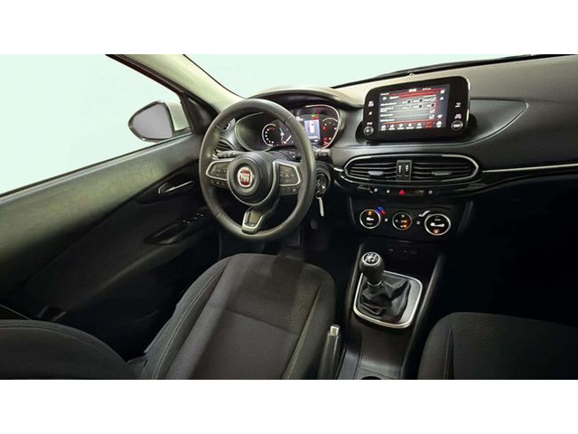 FiatTipo 1.0 City Life 74 kW (101 CV) Vehículo usado en Barcelona - 16