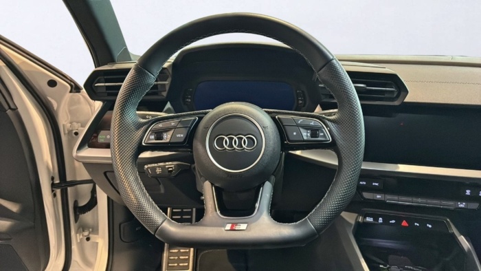 Audi A3 Sportback TFSIe Genuine edition 40 TFSI e 150 kW (204 CV) S tronic - foto 13 de Audi A3 Sportback TFSIe Audi A3 Sportback TFSIe Genuine edition 40 TFSI e 150 kW (204 CV) S tronic - foto 13 de Audi A3 Sportback TFSIe