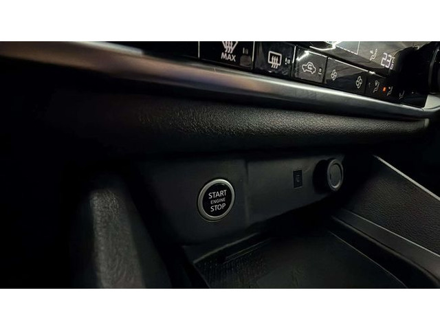 NissanQashqai DIG-T 140 mHEV Acenta 4x2 103 kW (140 CV) Vehículo usado en Barcelona - 18