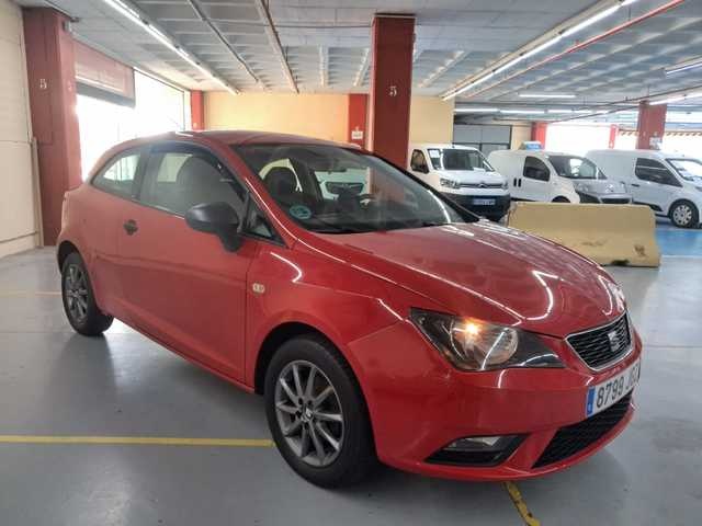 SEATIbiza SC 1.2 Reference ITech 30 Aniversario 51 kW (70 CV) Vehículo usado en Barcelona - 3