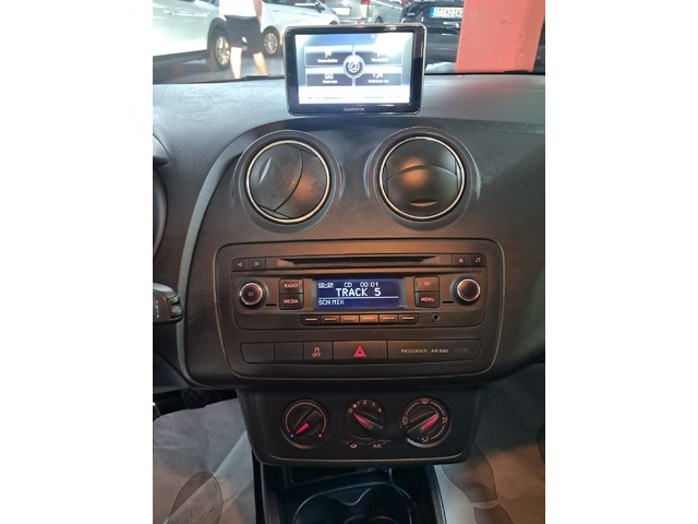 SEATIbiza SC 1.2 Reference ITech 30 Aniversario 51 kW (70 CV) Vehículo usado en Barcelona - 10