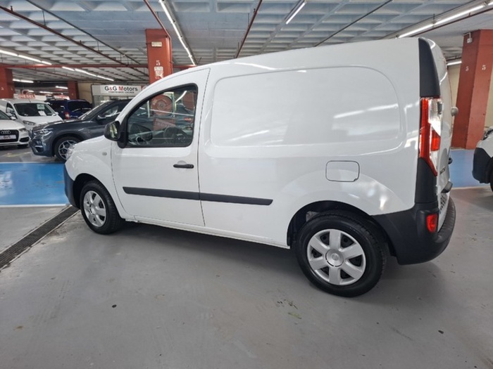 NissanNV250 Furgon 1.5 dCi Comfort L1H1 59 kW (80 CV) Vehículo usado en Barcelona - 6 NissanNV250 Furgon 1.5 dCi Comfort L1H1 59 kW (80 CV) Vehículo usado en Barcelona - 6