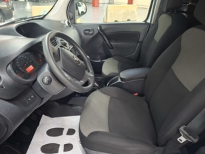 Nissan NV250 Furgon 1.5 dCi Comfort L1H1 59 kW (80 CV) Nissan NV250 Furgon 1.5 dCi Comfort L1H1 59 kW (80 CV)
