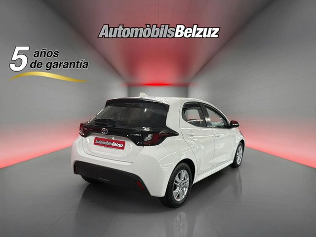 ToyotaYaris 120H Business Plus 85 kW (116 CV) Vehículo usado en Barcelona - 6