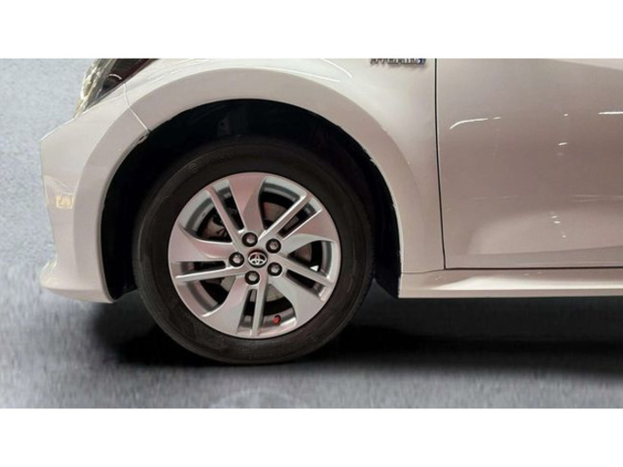 ToyotaYaris 120H Business Plus 85 kW (116 CV) Vehículo usado en Barcelona - 19 ToyotaYaris 120H Business Plus 85 kW (116 CV) Vehículo usado en Barcelona - 19