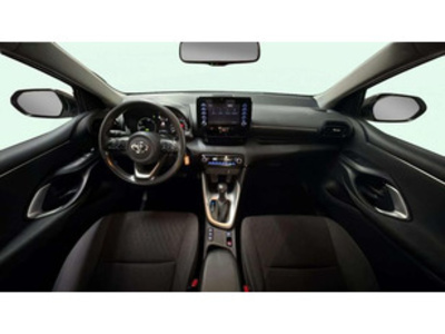 Toyota Yaris 120H Business Plus 85 kW (116 CV) Toyota Yaris 120H Business Plus 85 kW (116 CV)