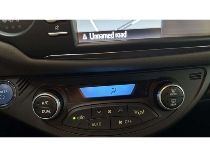 ToyotaYaris 1.5 Hybrid Active 74 kW (100 CV) Vehículo usado en Barcelona - 18 ToyotaYaris 1.5 Hybrid Active 74 kW (100 CV) Vehículo usado en Barcelona - 18