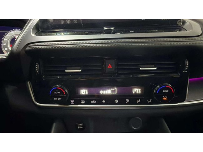 NissanQashqai DIG-T 140 N-Connecta 103 kW (140 CV) Vehículo usado en Barcelona - 20 NissanQashqai DIG-T 140 N-Connecta 103 kW (140 CV) Vehículo usado en Barcelona - 20