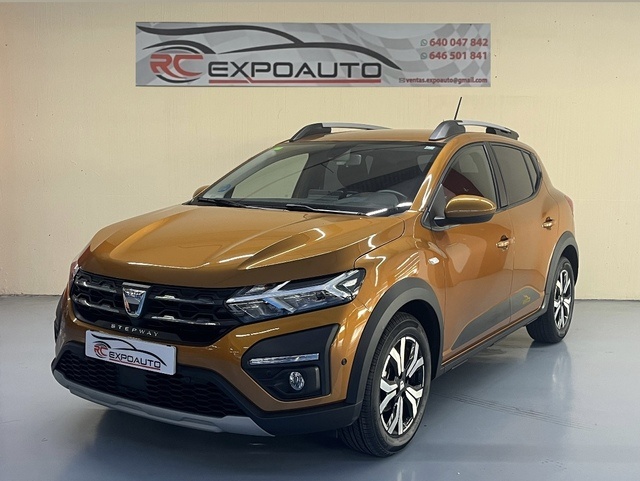 DaciaSandero Essential 74kW (100CV) ECO-G Vehículo usado en Barcelona - 1