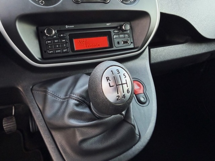 RenaultKangoo Combi Expression M1-AF Energy TCe 85 kW (115 CV) Vehículo usado en Barcelona - 18 RenaultKangoo Combi Expression M1-AF Energy TCe 85 kW (115 CV) Vehículo usado en Barcelona - 18