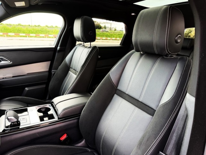 Land RoverRange Rover Velar 2.0 I4 R-Dynamic S 4WD Auto 150 kW (204 CV) Vehículo usado en Barcelona - 4 Land RoverRange Rover Velar 2.0 I4 R-Dynamic S 4WD Auto 150 kW (204 CV) Vehículo usado en Barcelona - 4