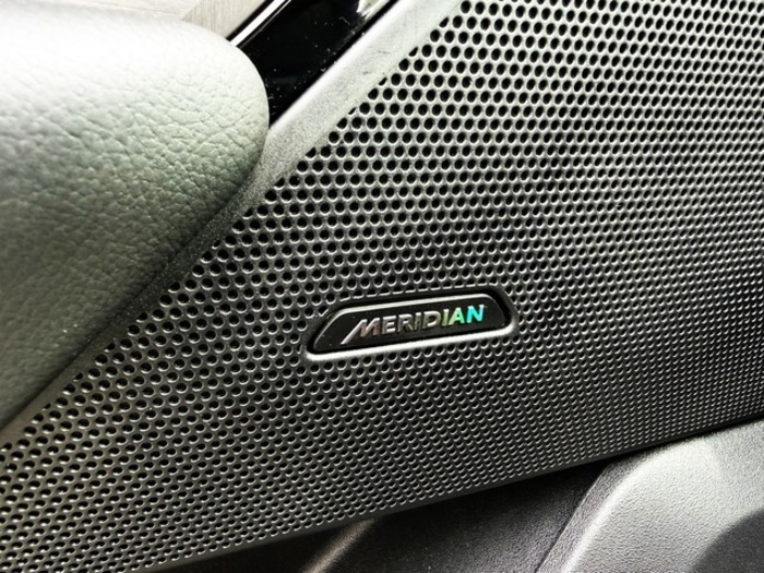 Land RoverRange Rover Velar 2.0 I4 R-Dynamic S 4WD Auto 150 kW (204 CV) Vehículo usado en Barcelona - 14 Land RoverRange Rover Velar 2.0 I4 R-Dynamic S 4WD Auto 150 kW (204 CV) Vehículo usado en Barcelona - 14