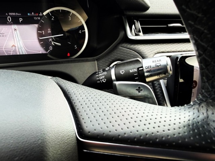 Land RoverRange Rover Velar 2.0 I4 R-Dynamic S 4WD Auto 150 kW (204 CV) Vehículo usado en Barcelona - 22 Land RoverRange Rover Velar 2.0 I4 R-Dynamic S 4WD Auto 150 kW (204 CV) Vehículo usado en Barcelona - 22