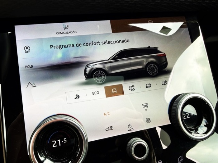 Land RoverRange Rover Velar 2.0 I4 R-Dynamic S 4WD Auto 150 kW (204 CV) Vehículo usado en Barcelona - 30 Land RoverRange Rover Velar 2.0 I4 R-Dynamic S 4WD Auto 150 kW (204 CV) Vehículo usado en Barcelona - 30